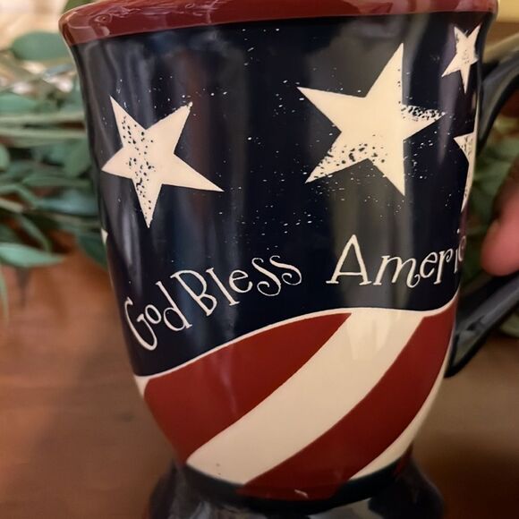2/$10 Divinity Ceramic USA‎ God Bless America Mug - Picture 2 of 3